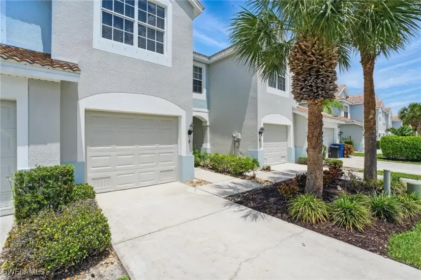 Picture of 8310 Village Edge Cir 3, Fort Myers FL 33919