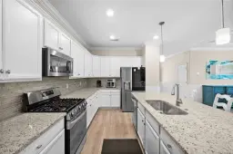 Picture of 17459 Palmetto Pass Ln, Punta Gorda, FL 33982