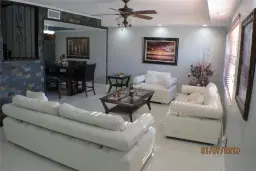 Picture of 12 Cortez Way 3-45, Davie, FL 33324
