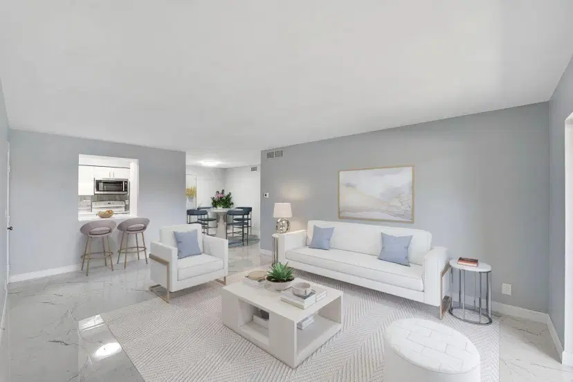 Picture of 9960 Pineapple Tree Drive 107, Boynton Beach FL 33436