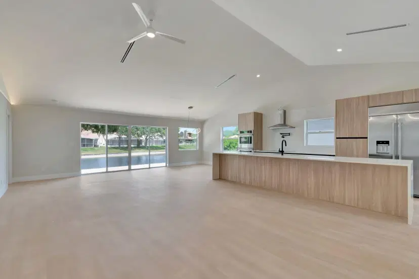 Picture of 5530 Grande Palm Cir, Delray Beach FL 33484