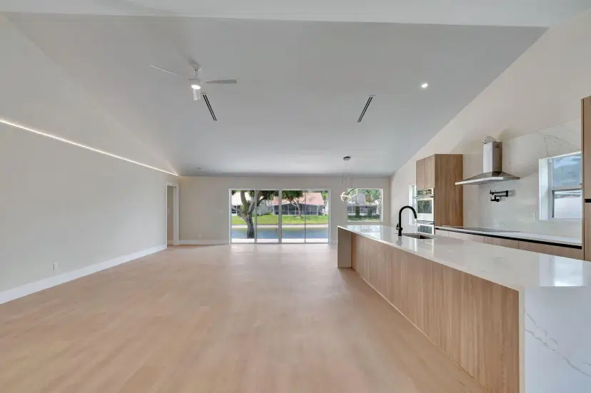 Picture of 5530 Grande Palm Cir, Delray Beach FL 33484