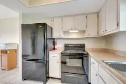Picture of 2811 Ashley Drive E E, West Palm Beach, FL 33415
