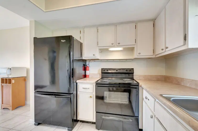 Picture of 2811 Ashley Drive E E, West Palm Beach FL 33415
