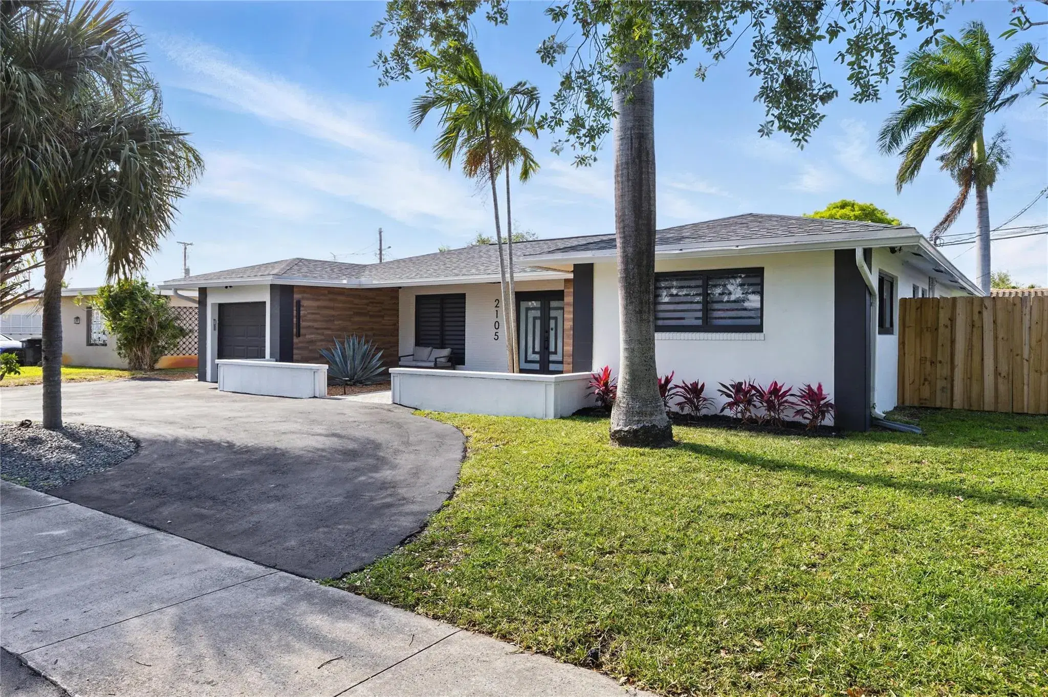 Picture of 2105 NE 62Nd St, Fort Lauderdale, FL 33308
