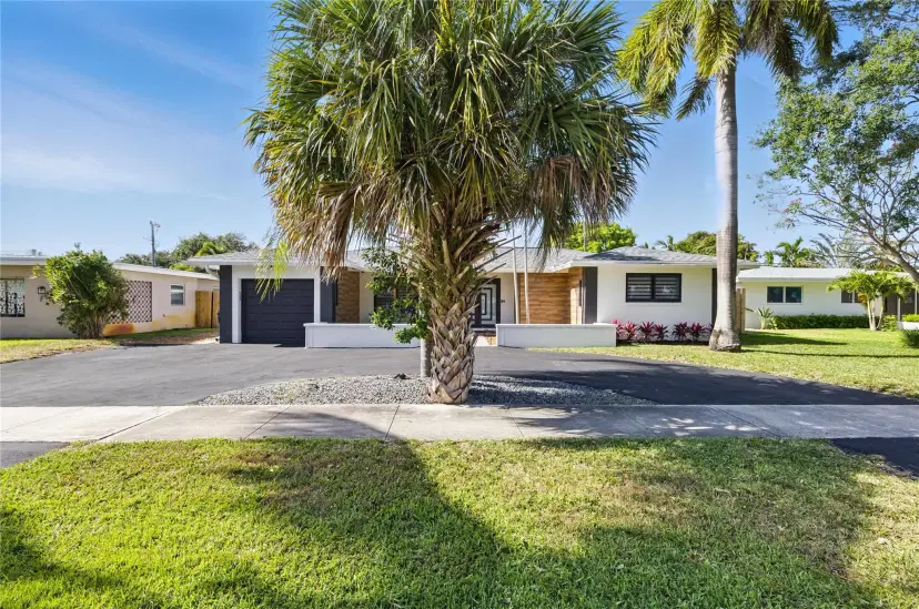Picture of 2105 NE 62Nd St, Fort Lauderdale FL 33308
