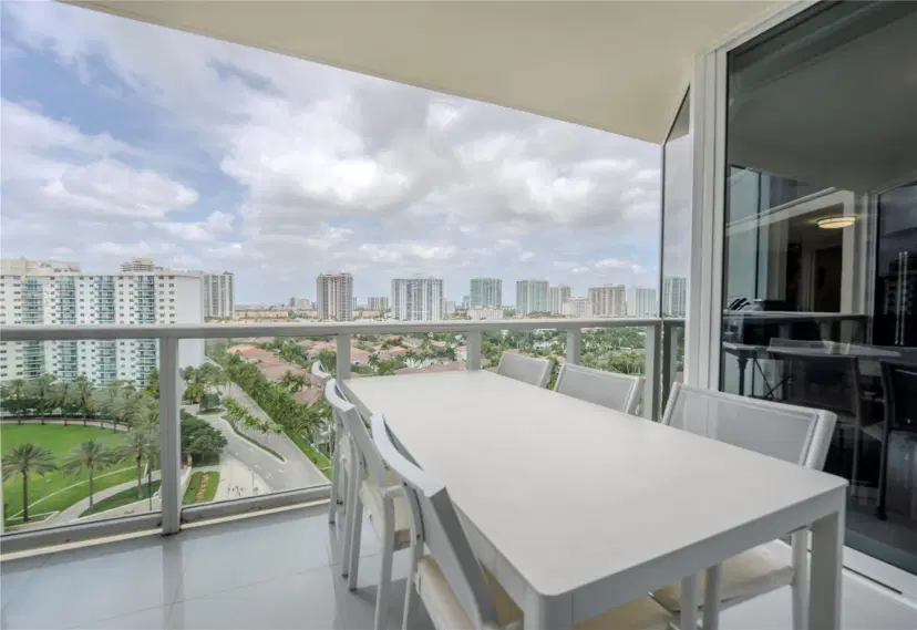 Picture of 19333 Collins Ave 1406, Sunny Isles Beach FL 33160