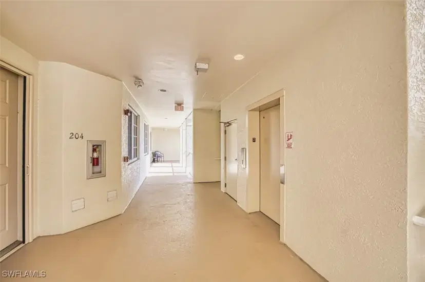 Picture of 20021 Sanibel View Cir 205, Fort Myers FL 33908