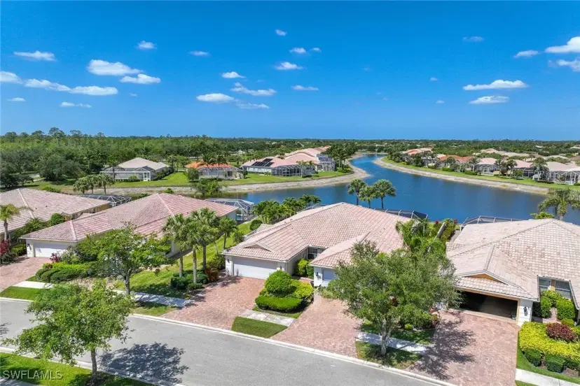 Picture of 8225 Xenia Ln, Naples FL 34114