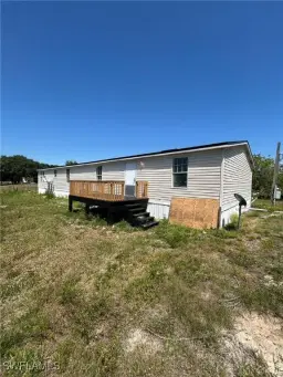Picture of 1369 Horseshoe Loop, Moore Haven, FL 33471