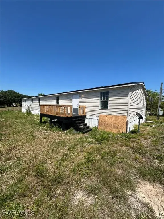 Picture of 1369 Horseshoe Loop, Moore Haven FL 33471