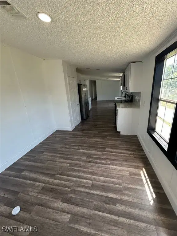 Picture of 1369 Horseshoe Loop, Moore Haven FL 33471