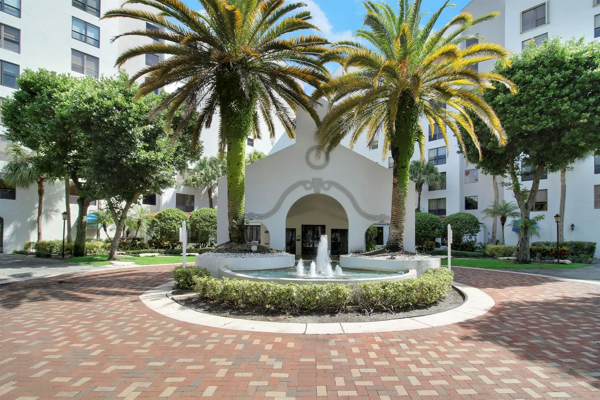 Picture of 7567 Imperial Drive 401, Boca Raton, FL 33433