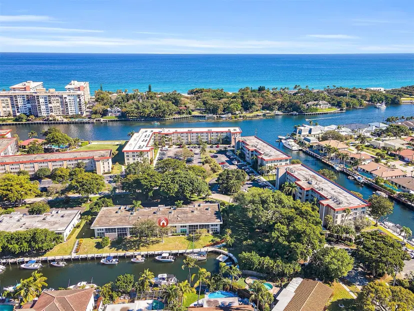 Picture of 3125 NE 48Th Ct 222, Lighthouse Point FL 33064