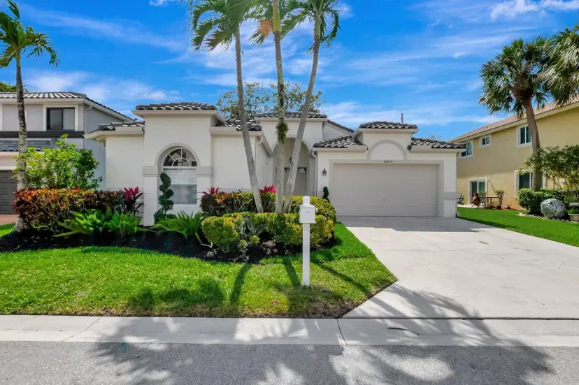 Picture of 10694 Palm Spring Drive, Boca Raton FL 33428