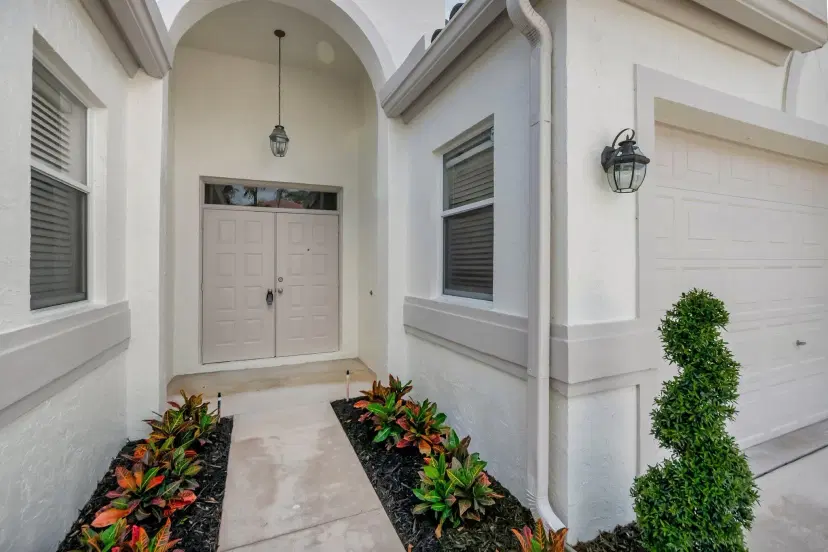 Picture of 10694 Palm Spring Drive, Boca Raton FL 33428