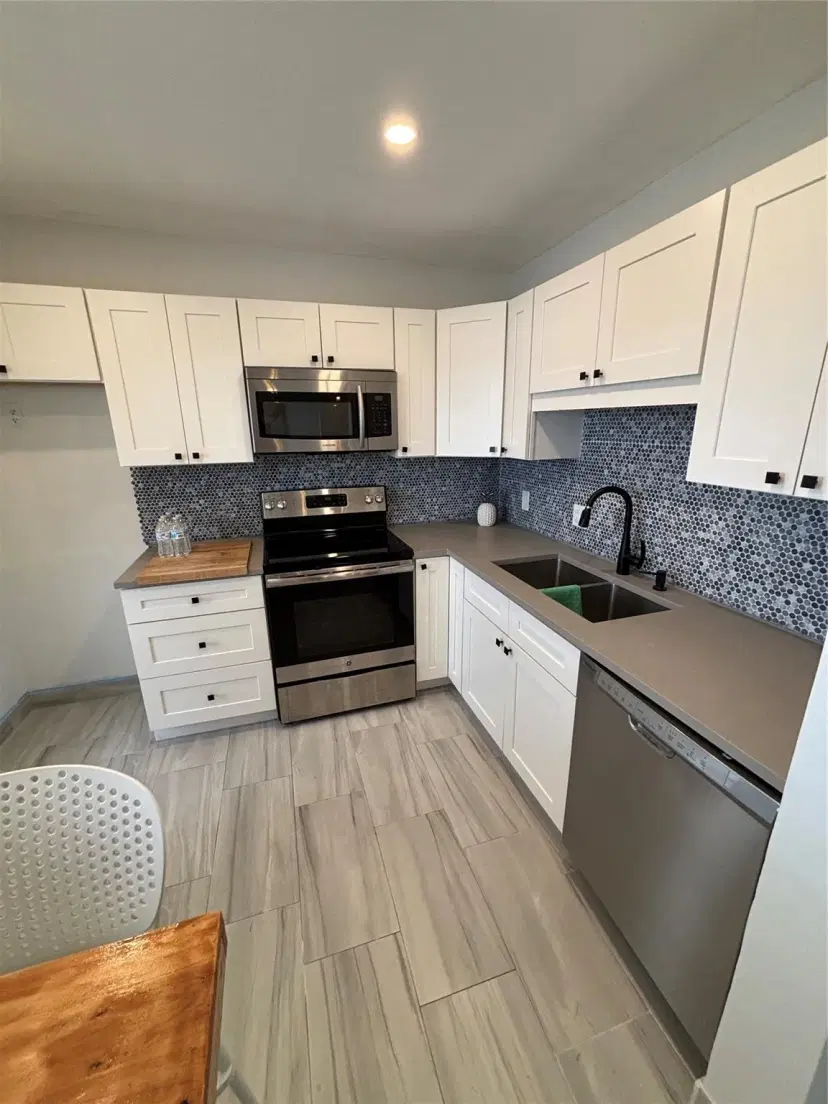 Picture of 4310 NW 12Th Ct 308, Lauderhill FL 33313