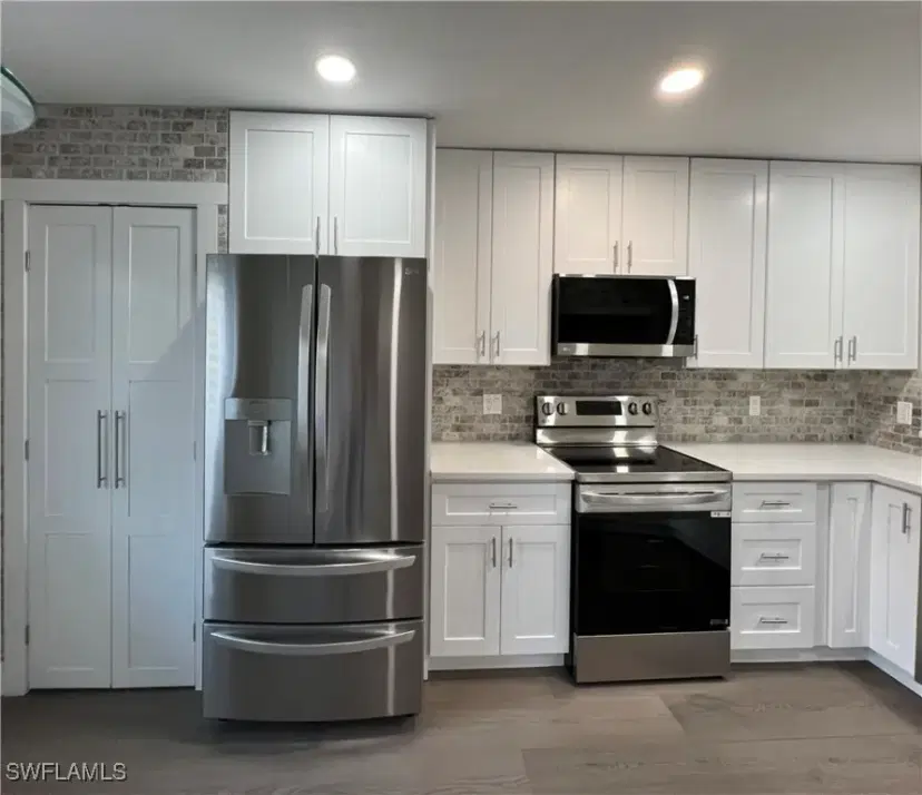 Picture of 379 Gabriel Cir 2309, Naples FL 34104