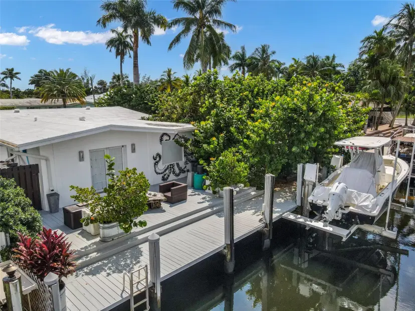 Picture of 311 NE 2Nd Ct, Dania Beach FL 33004