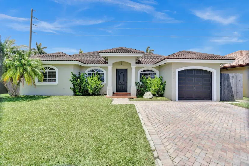 Picture of 14221 SW 160Th Ter, Miami FL 33177
