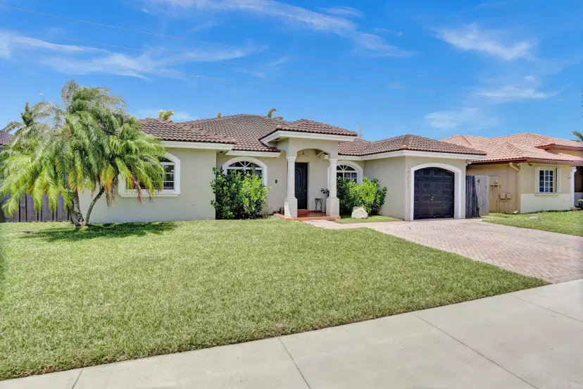 Picture of 14221 SW 160Th Ter, Miami FL 33177