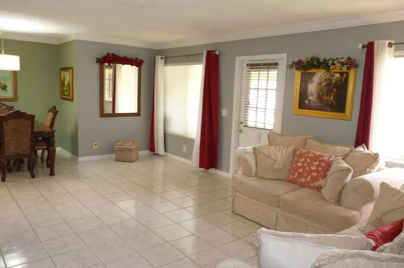 Picture of 434 Pine Glen Lane A-1, Greenacres FL 33463