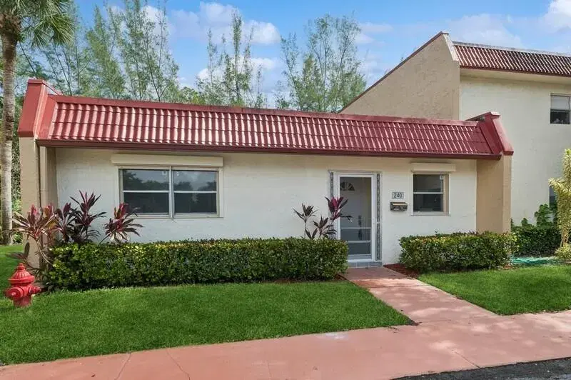Picture of 240 Lake Frances Drive, West Palm Beach FL 33411