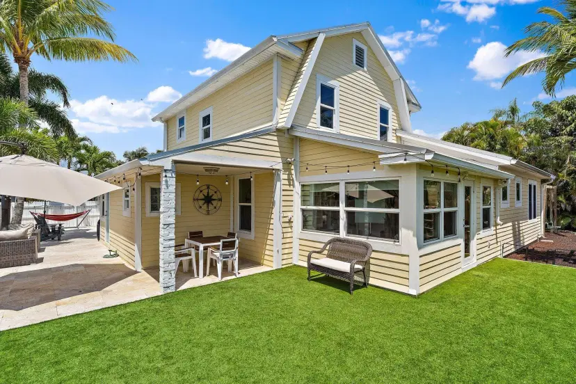 Picture of 715 Warren Drive, Jupiter FL 33458