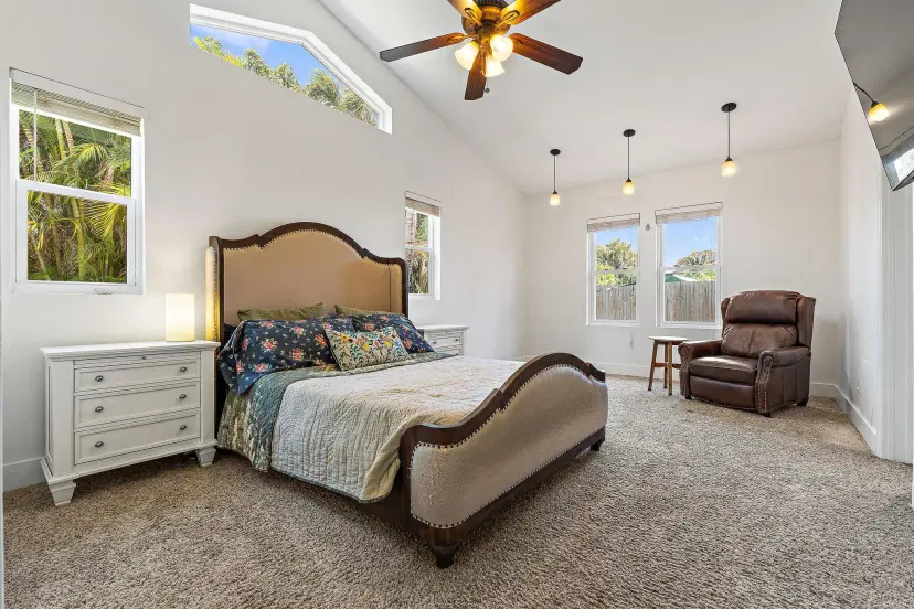 Picture of 715 Warren Drive, Jupiter FL 33458