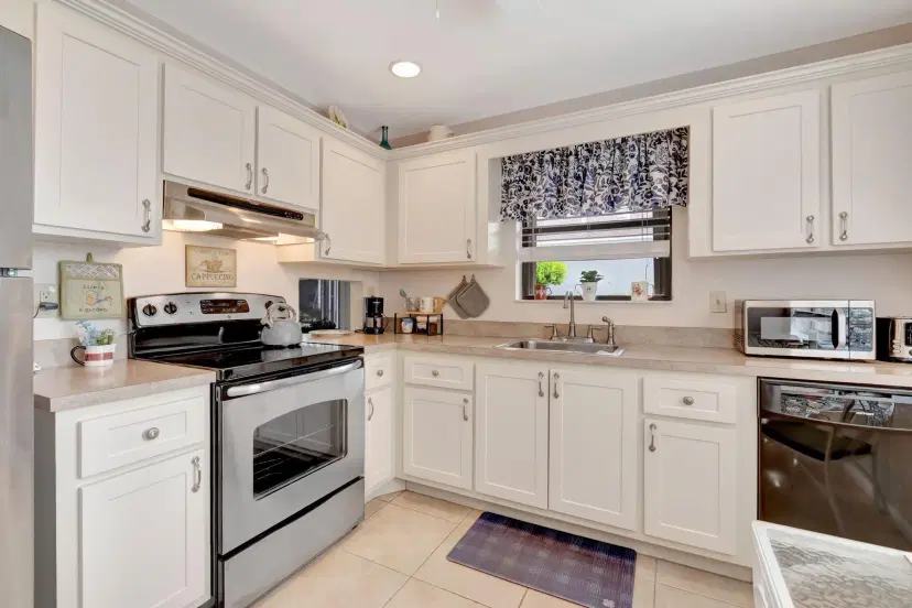 Picture of 835 NW 32Nd Avenue, Delray Beach FL 33445