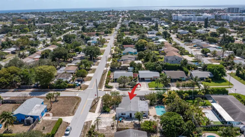 Picture of 204 SW 10Th Avenue, Boynton Beach FL 33435