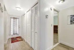 Picture of 2801 Somerset Dr 112, Lauderdale Lakes, FL 33311