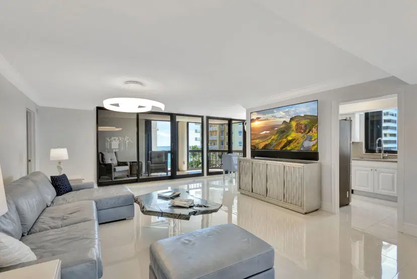 Picture of 5380 N Ocean Drive 5A, Riviera Beach FL 33404