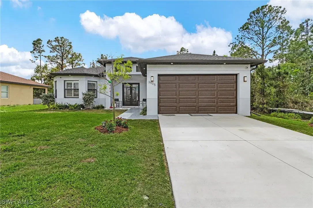 Picture of 3905 15Th St W, Lehigh Acres, FL 33971