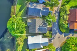 Picture of 2097 Montpeliar, Weston, FL 33326