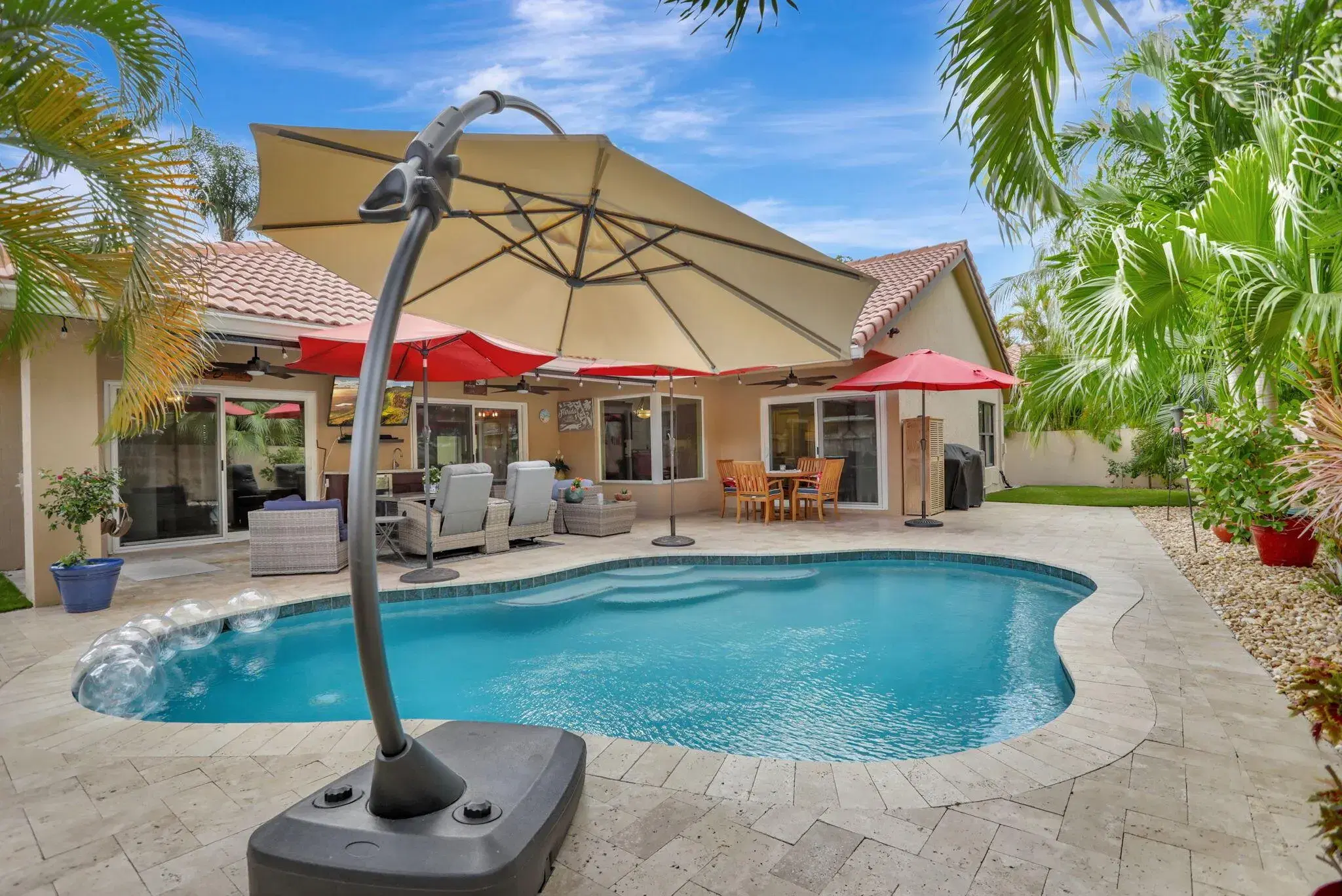 Picture of 385 NW 37Th Way, Deerfield Beach, FL 33442