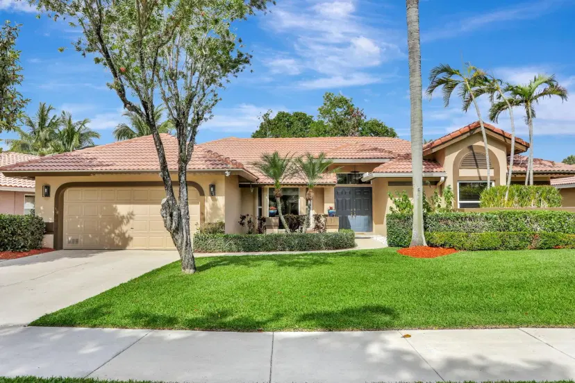 Picture of 385 NW 37Th Way, Deerfield Beach FL 33442