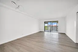 Picture of 14475 Strathmore Lane 808, Delray Beach, FL 33446