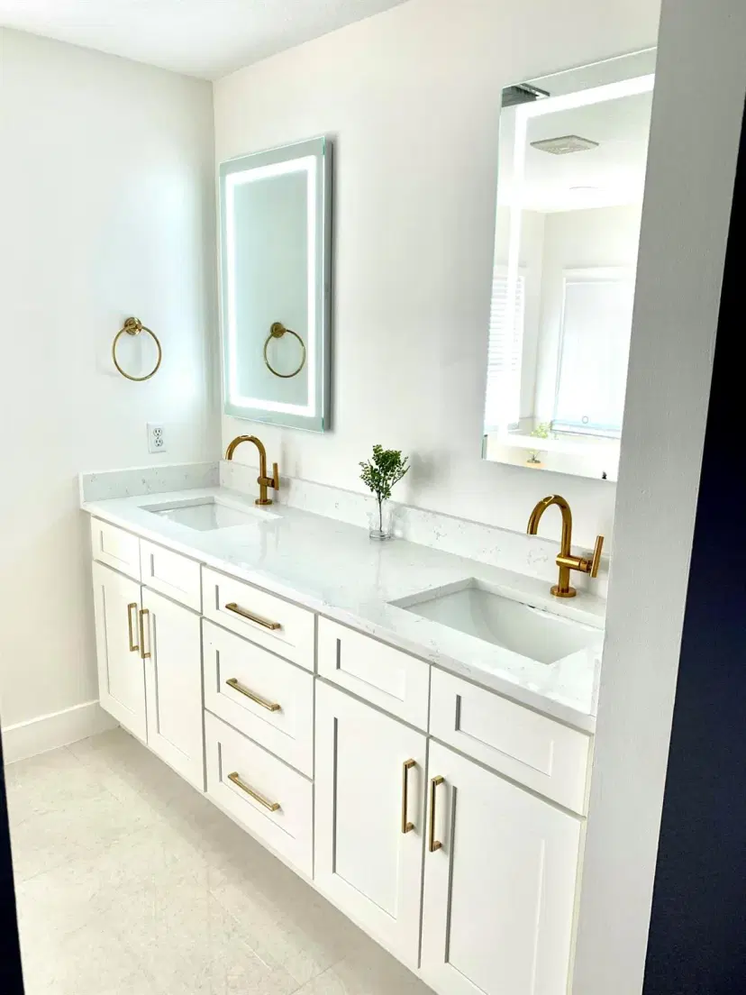 Picture of 4400 Lake Lucerne Circle, West Palm Beach FL 33409
