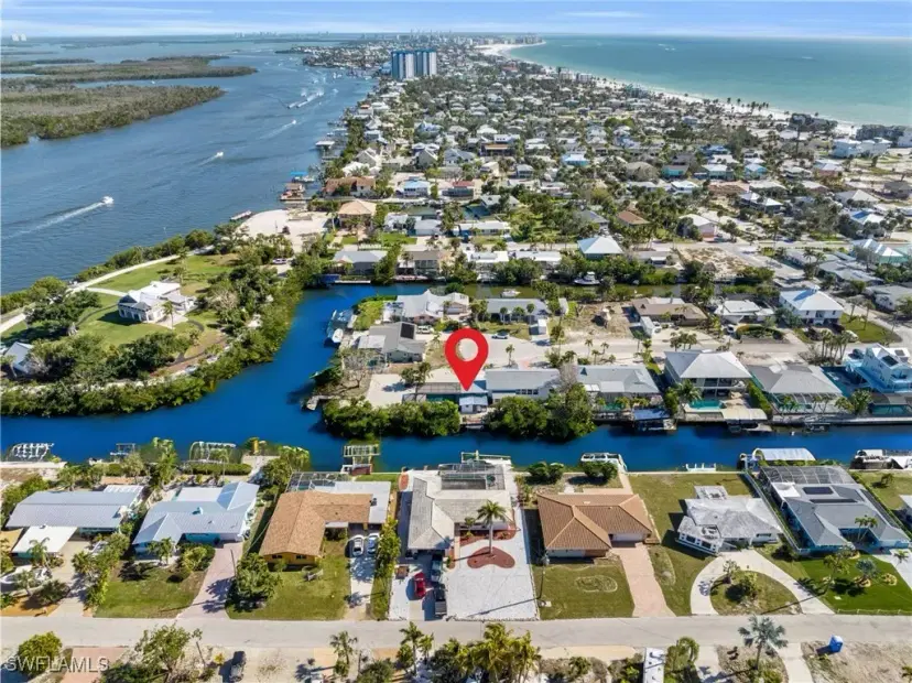 Picture of 351 Jefferson Ct, Fort Myers Beach FL 33931