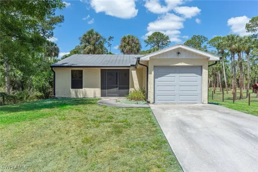 Picture of 1381 17Th St Sw, Naples FL 34117