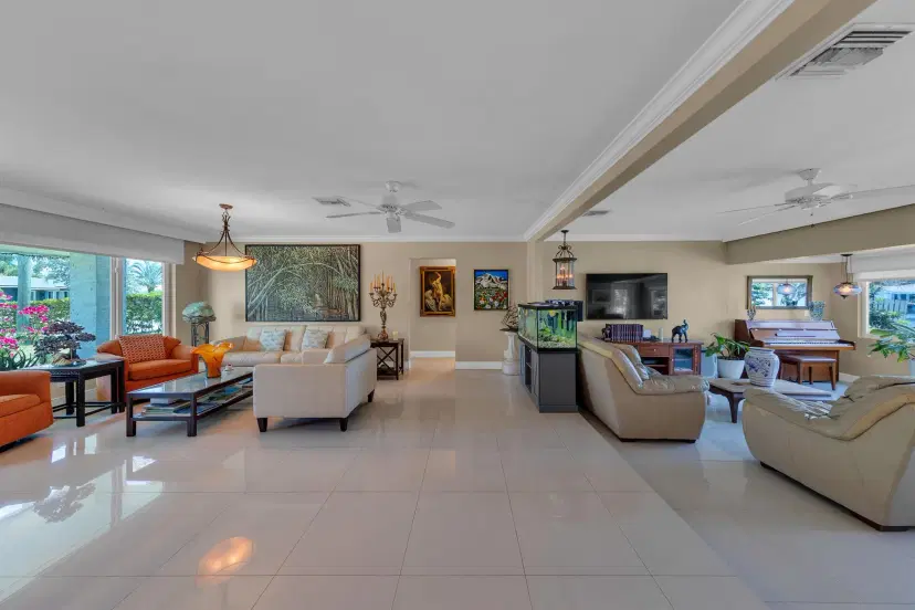 Picture of 4221 NE 16 Avenue, Oakland Park FL 33334