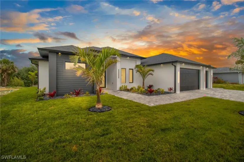 Picture of 845 SW 15Th Ter, Cape Coral FL 33991