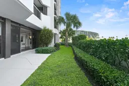 Picture of 108 Lakeshore Drive 140, North Palm Beach, FL 33408