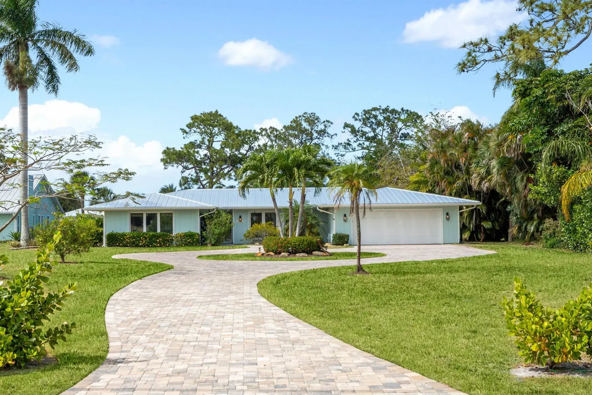 Picture of 854 NW Spruce Ridge Drive, Stuart, FL 34994