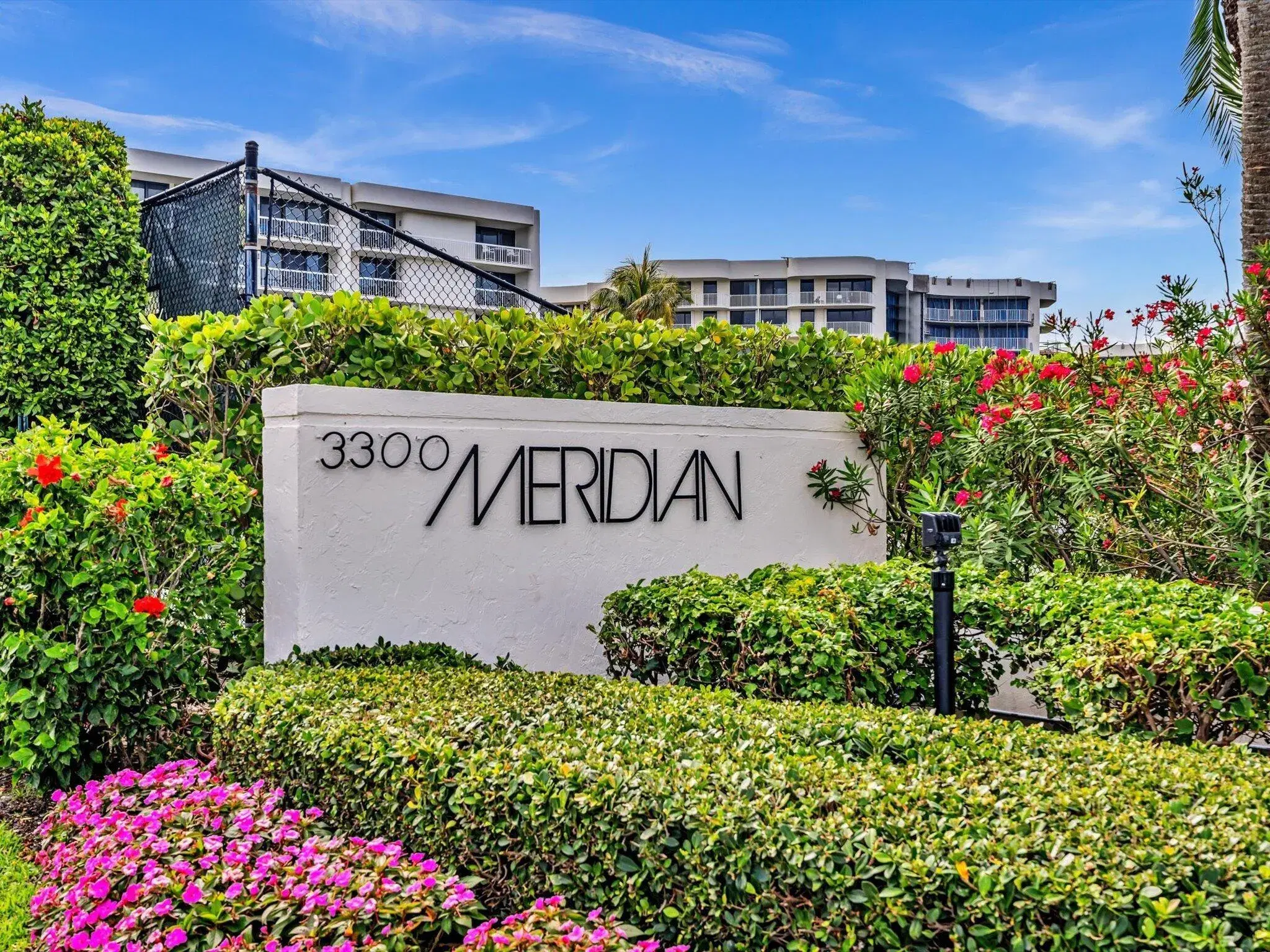 Picture of 3300 S Ocean Boulevard 108S, Palm Beach, FL 33480