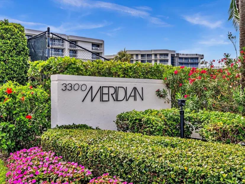 Picture of 3300 S Ocean Boulevard 108S, Palm Beach FL 33480