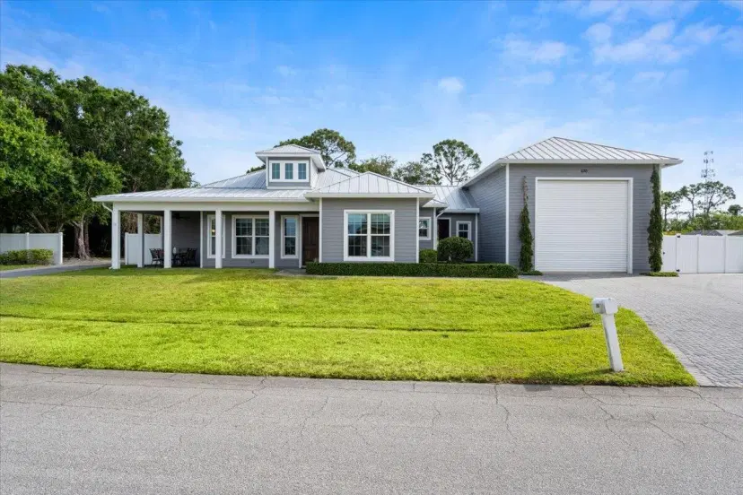 Picture of 630 SW Bradshaw Circle, Port St Lucie FL 34953