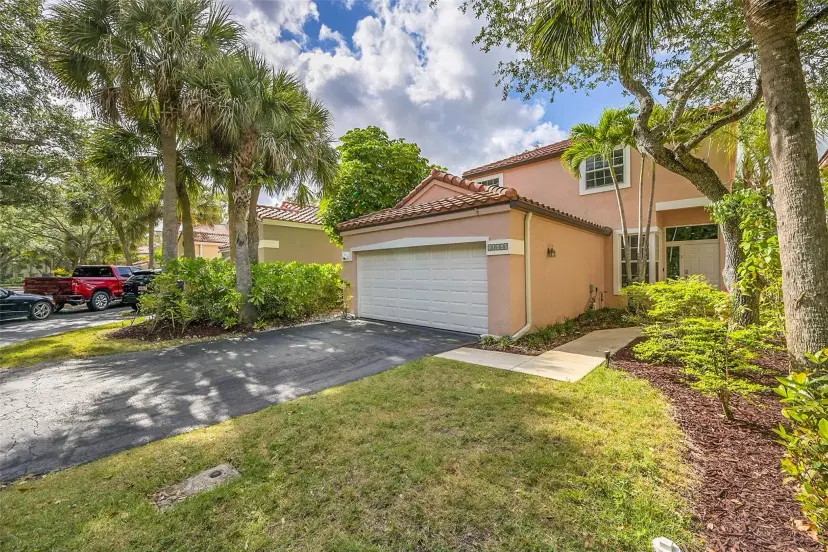 Picture of 10640 NW 10Th St, Plantation FL 33322