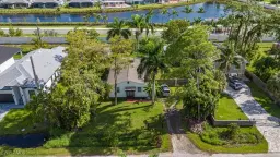 Picture of 3024 Woodside Ave, Naples, FL 34112